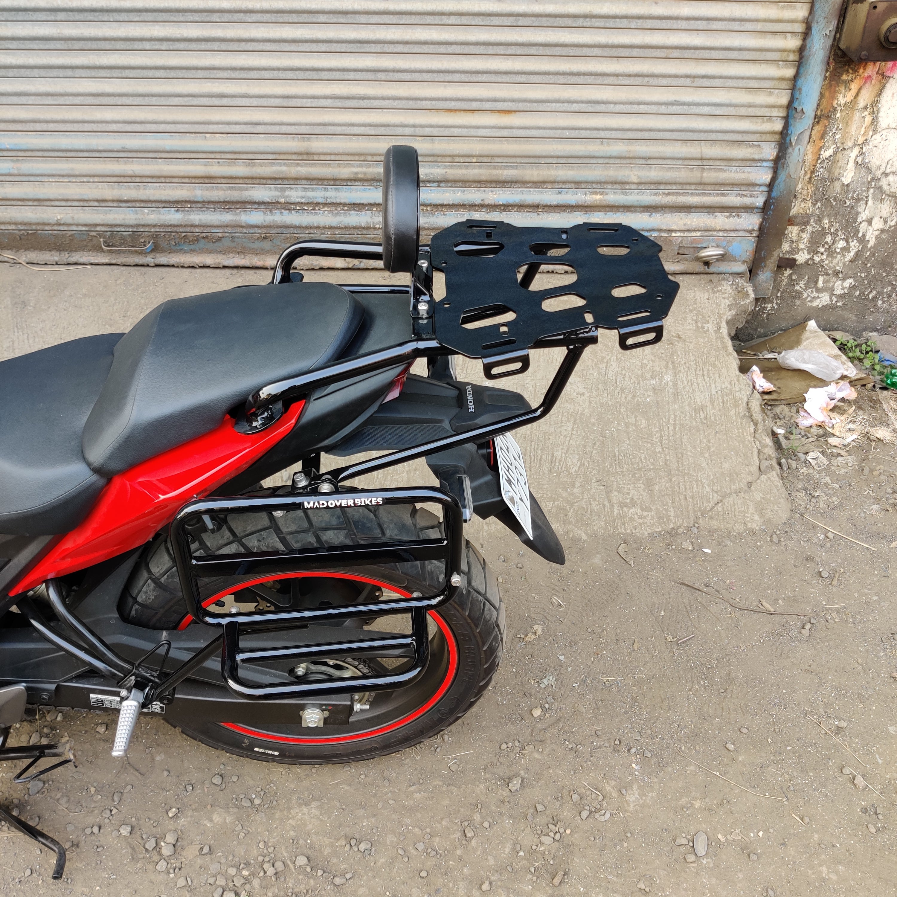 HONDA CB 200X TOPRACK WITH BACKREST – MadOverBikes